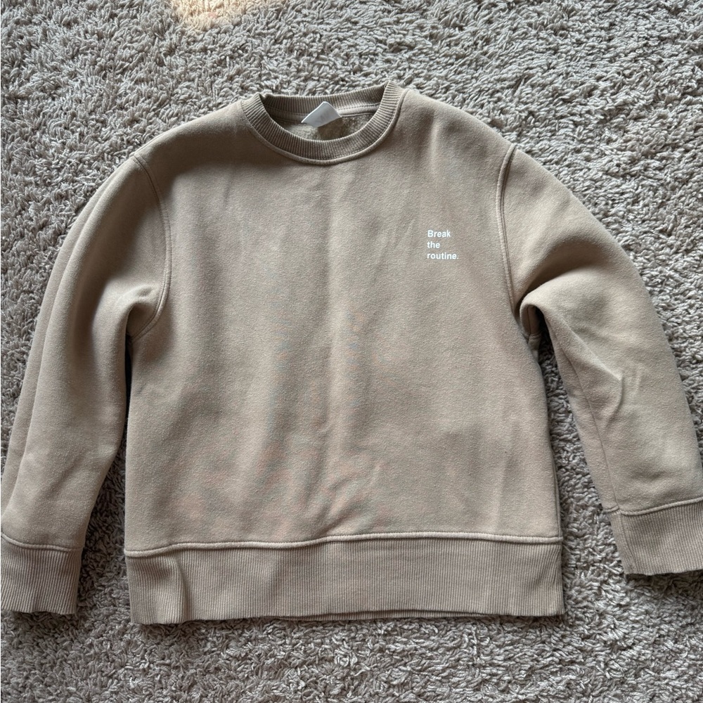 Boys Zara size 9 sweater